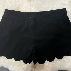EUC sz small black scalloped edged shorts by Miami from Francesca’s